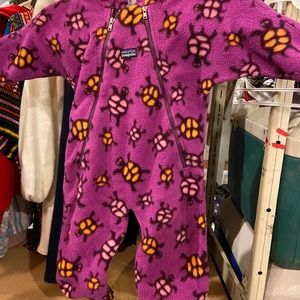 Patagonia infant 16-20 pounds fleece jumper